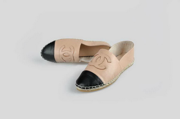 CHANEL Loafers Women--061